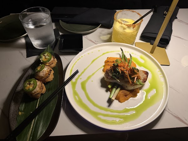 LILA Restaurant & Lounge 4