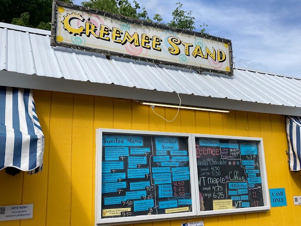 Creemee Stand 1