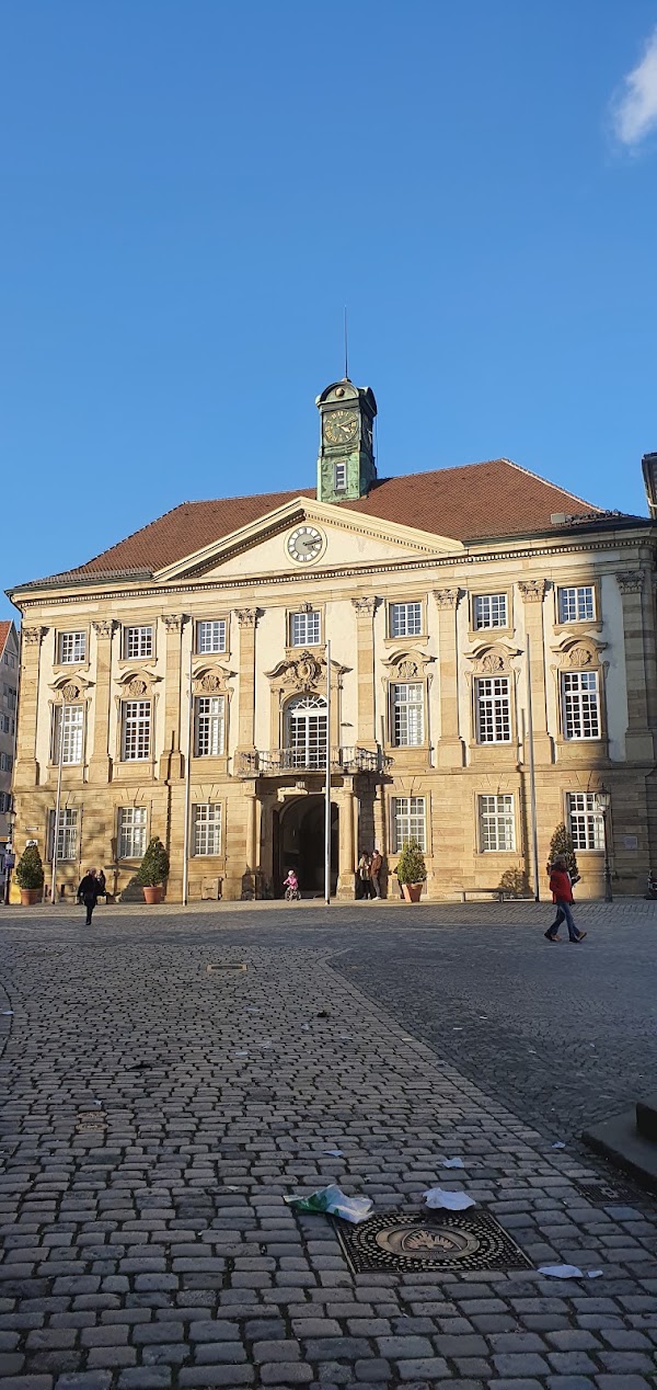 Rathausplatz 5