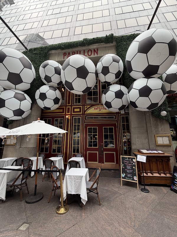 Papillon Bistro & Bar 2