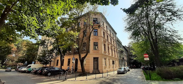 plac Na Groblach 4