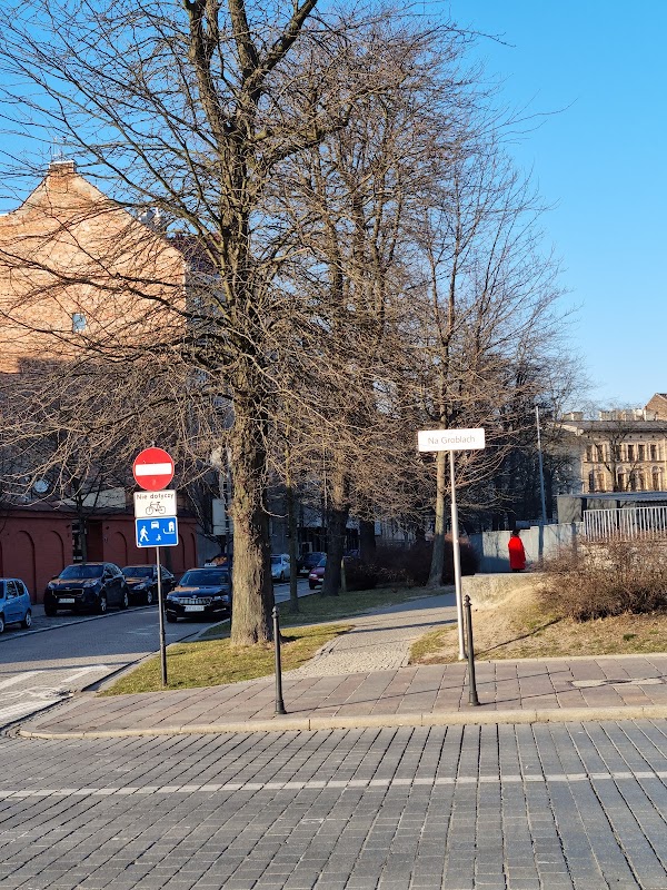 plac Na Groblach 3