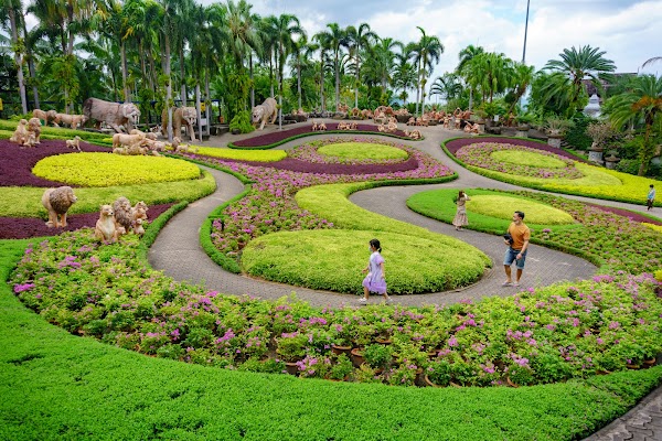 Nong Nooch Botanical Garden 2