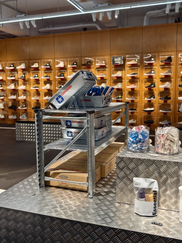 CONVERSE STORE HARAJUKU (コンバースストア原宿) 3