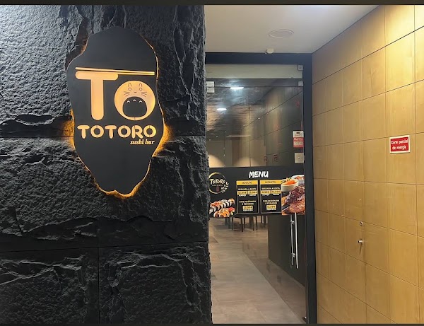 Totoro Sushi & Grill 4