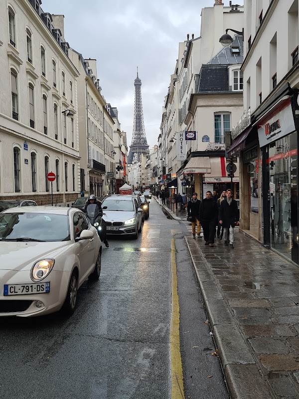 Rue Saint-Dominique 1