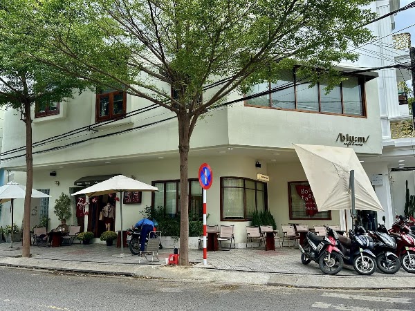 Blu:m cafe & more