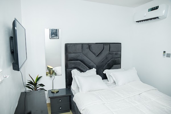 The Unknown Apartment 1