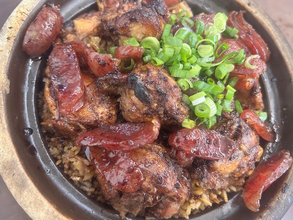 Heun Kee Claypot Chicken Rice • Taman Connaught 3