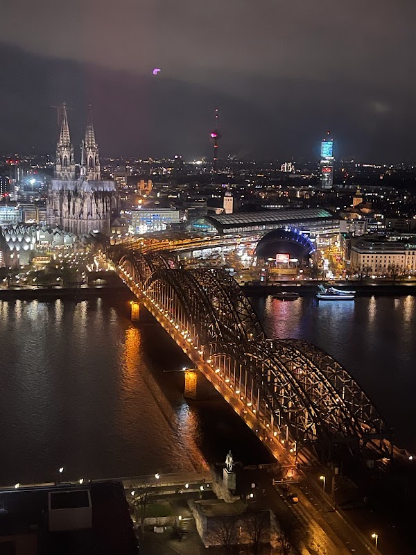 Cologne Triangle 2