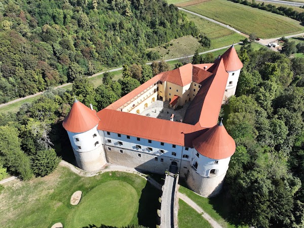 Castle Mokrice
