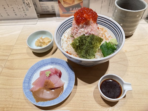 Nihonbashi Kaisen Don Tsujihan Kagurazaka 3
