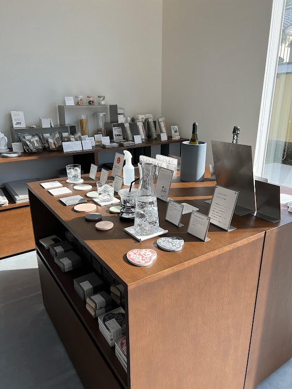 soil flagship shop 5