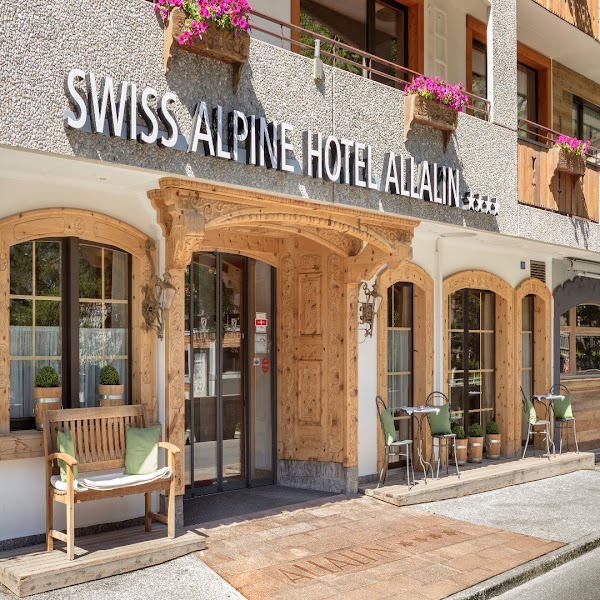 Swiss Alpine Hotel Allalin