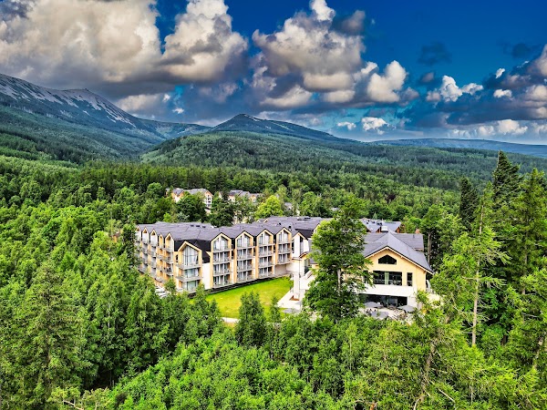 Green Mountain Hotel & Apartments