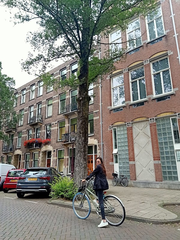 Albert Cuypstraat 6