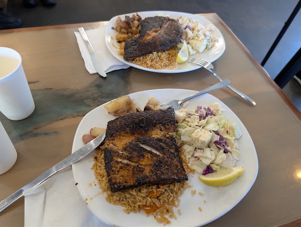 Paia Fish Market Restaurant 4
