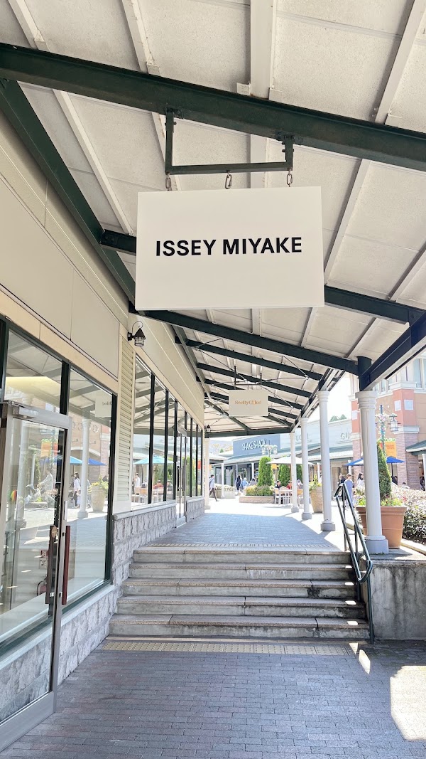 Issey Miyake-Gotemba
