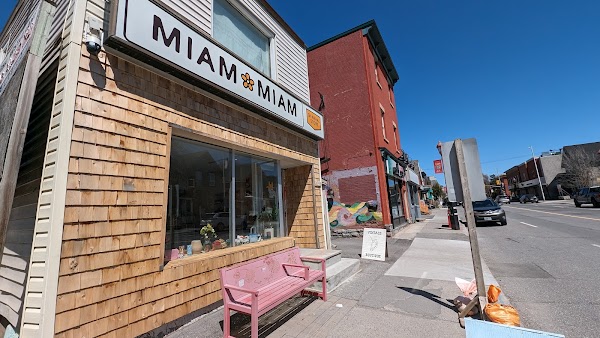 Miam Miam General Store