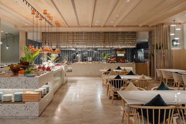 SERENA All day dining