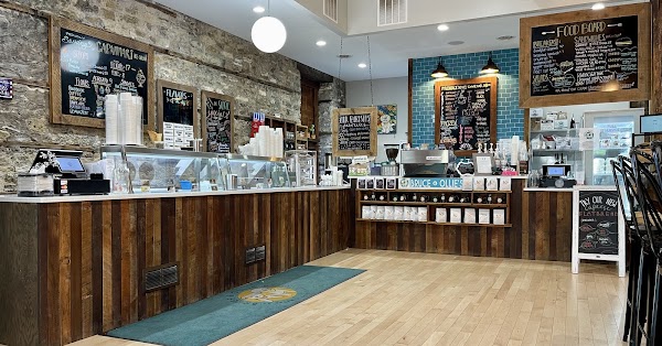 Bruce & Ollie's Ice Cream, Specialty Coffee & Deli