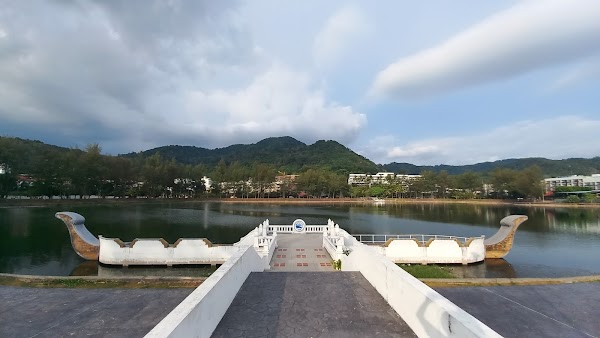 Karon Beach Nong Harn Lake Park