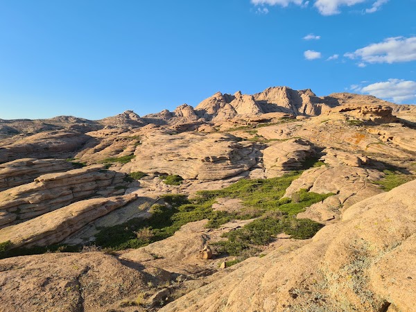 Bektau-Ata Peaks