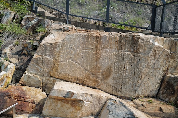 Big Wave Bay Beach 3