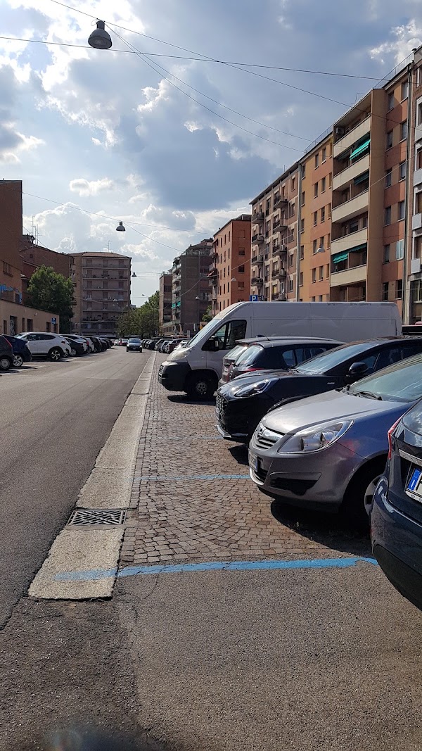 Via Riva di Reno 1