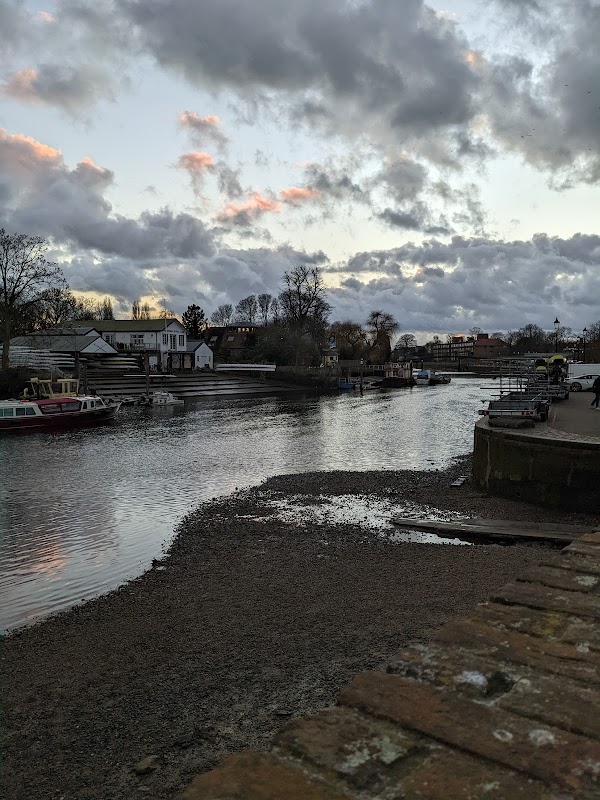 Twickenham 3