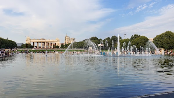 Gorky Central Park of Culture and Leisure 4