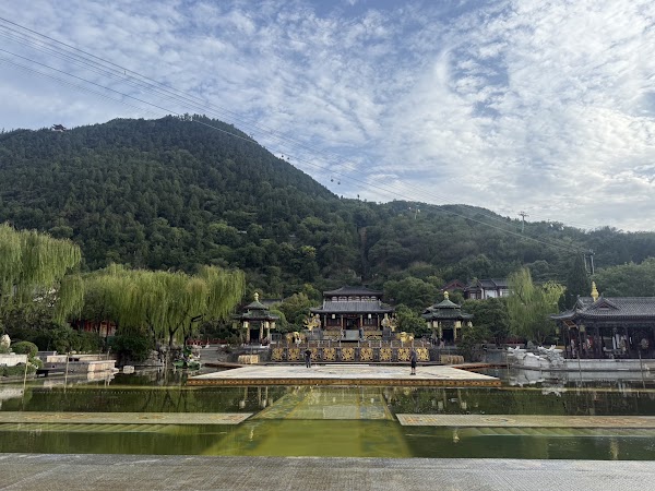 Huaqinggong Relic Site 4