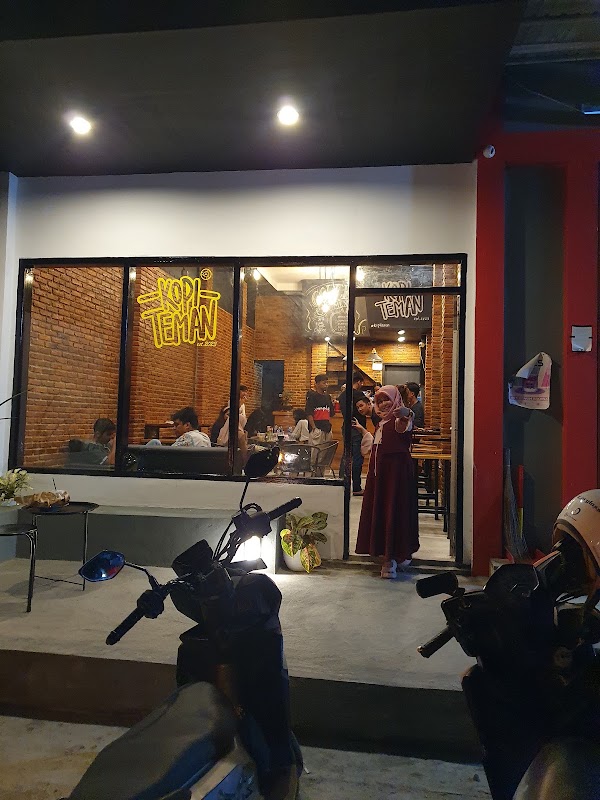 Coffee shop kopi teman 1
