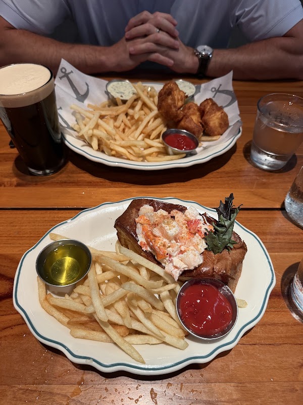 Caroline's Oyster Bar 5