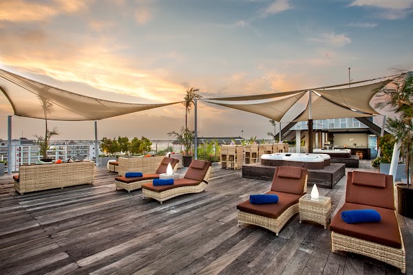 Daun Bali Seminyak Hotel