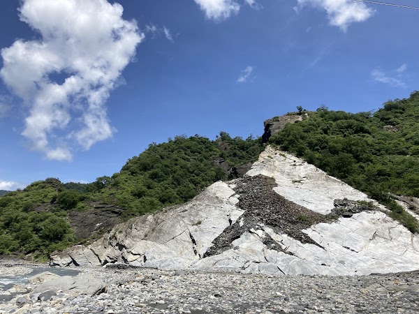 Feilong Waterfall 3