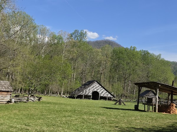 Oconaluftee Visitor Center 4