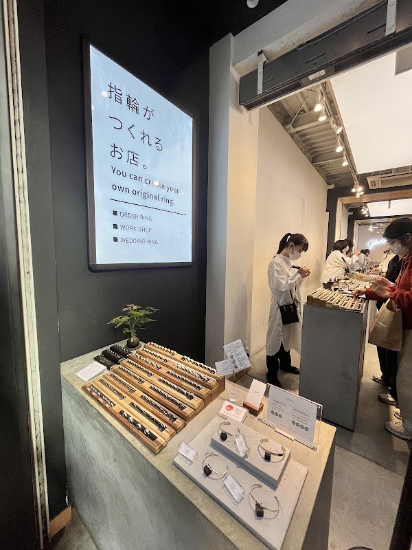 glänta osaka shinsaibashi（手作り指輪・ペアリング） 3