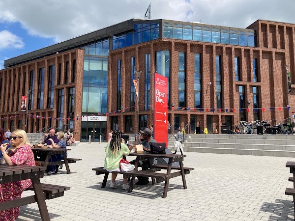 Canterbury Christ Church University 4