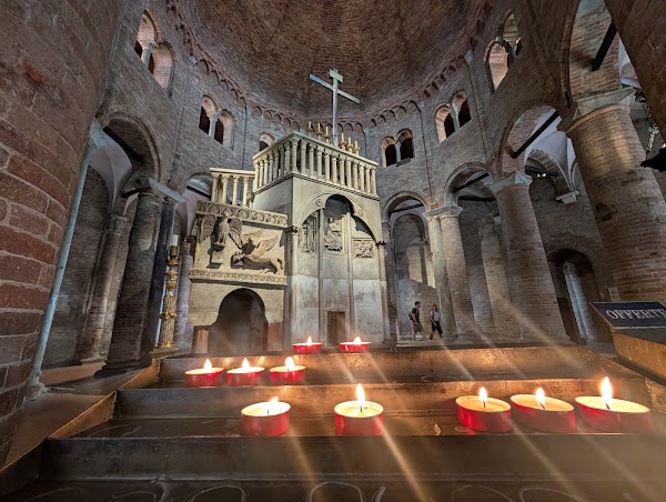 Basilica santuario Santo Stefano - Complesso delle sette chiese 5