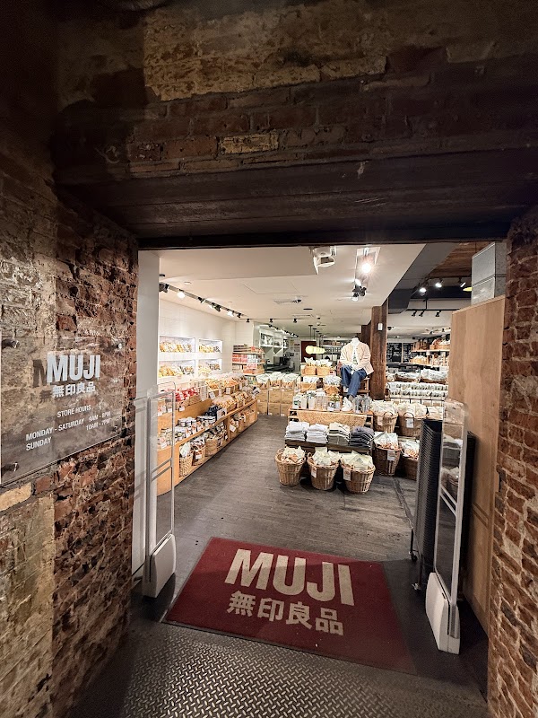 MUJI Market 1