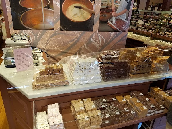 Harbor Candy Shop 2