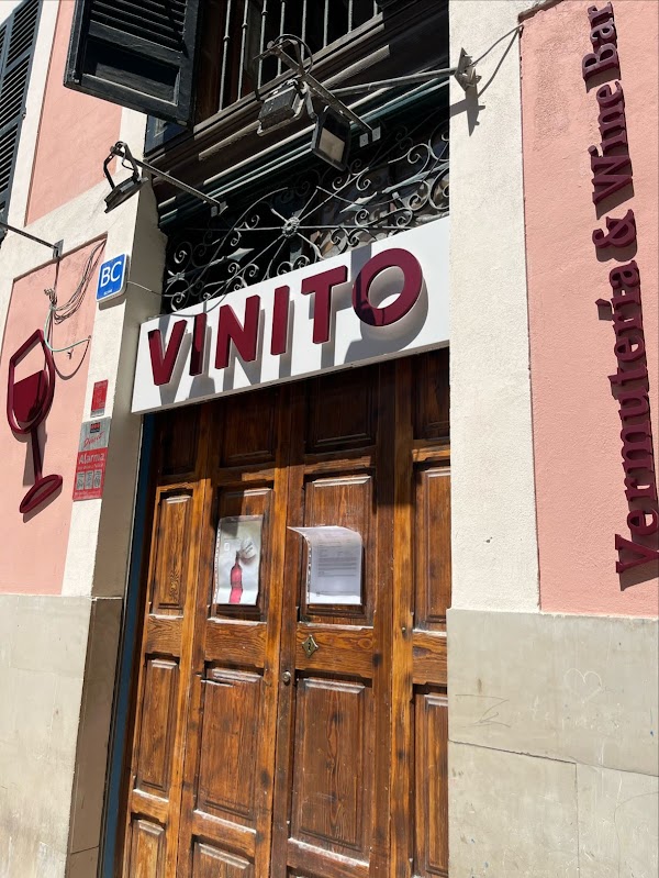 Vinito vermutería & winebar