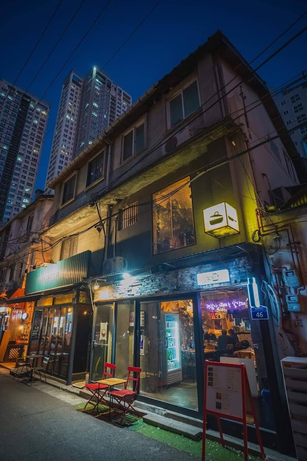 Yeoljeongdo Street (Passion Island)