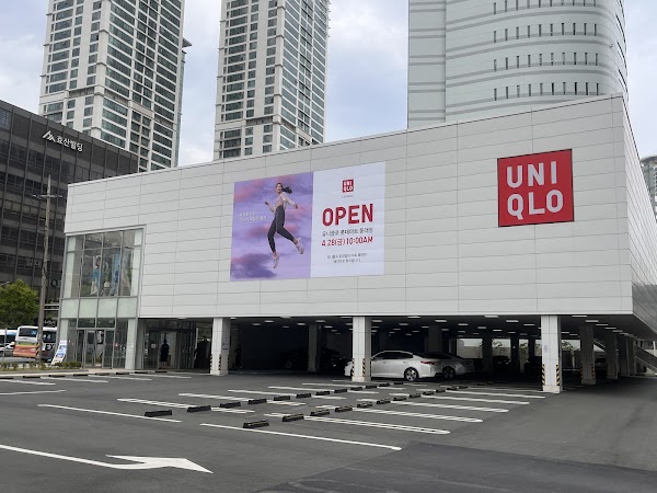 UNIQLO Busan Beomil