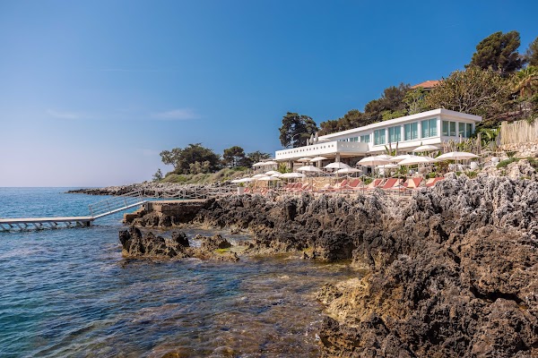 Maybourne La Plage 4