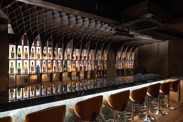 Cove Bar 1