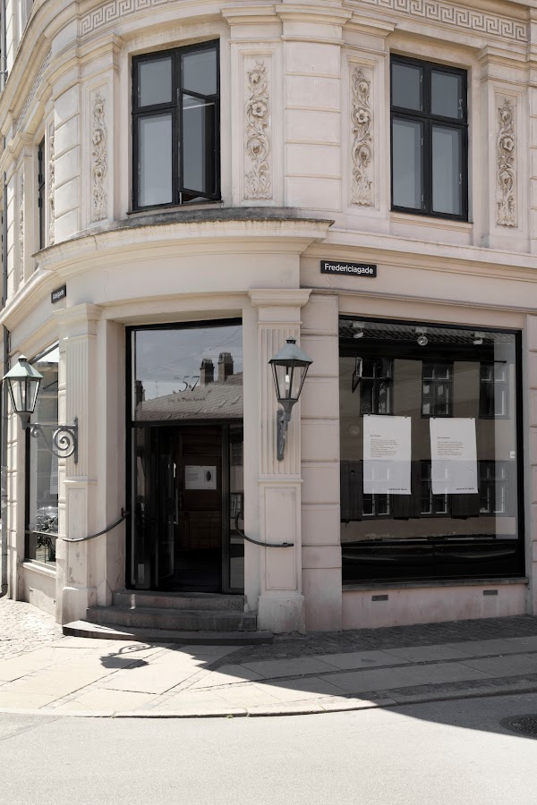 Frama Studio Store 1