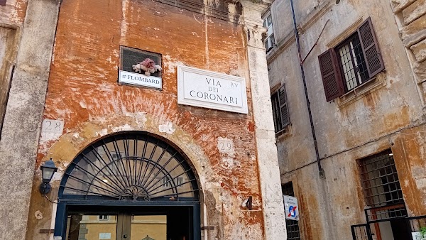 Via dei Coronari 3