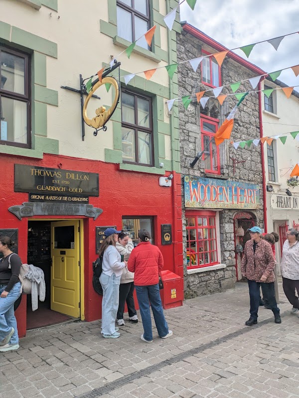 Claddagh Ring Museum 5